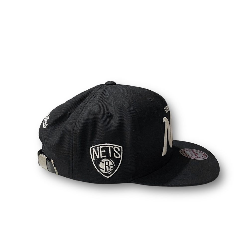 Mitchell & Ness NBA Brooklyn Nets Adjustable Leather Strap Hat‎ Wool Blend OSFM - Picture 2 of 7